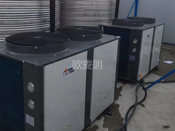 浙江湖州某工地热水系统